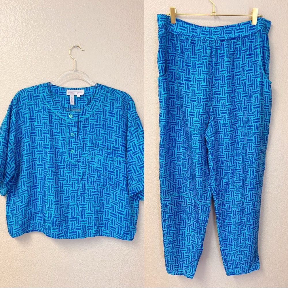 Laura and Jayne Vintage 100% Silk Crop Top & Pant Set Size L